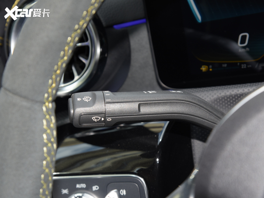 2022YCLAAMG AMG CLA 45 S 4MATIC+