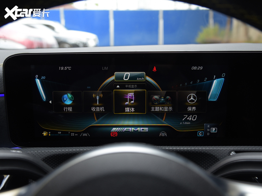 2022YCLAAMG AMG CLA 45 S 4MATIC+