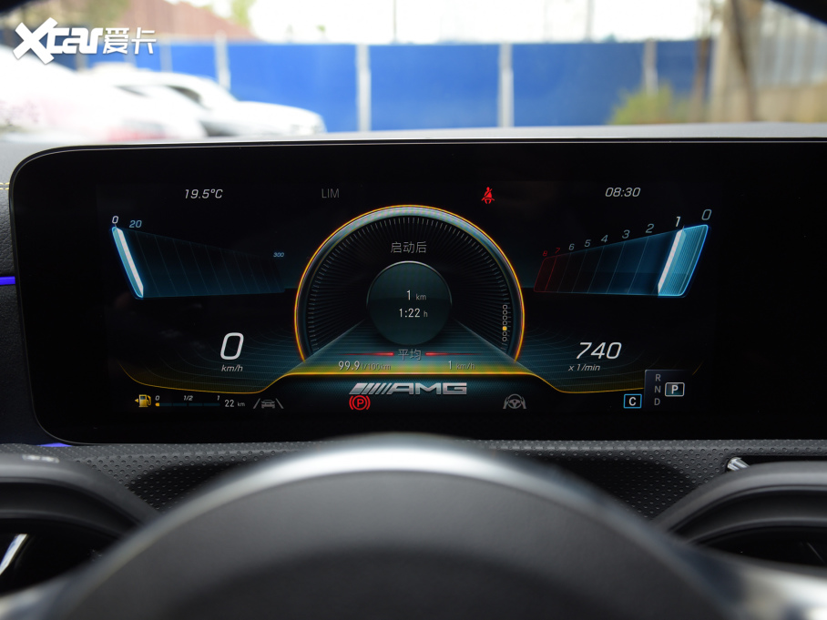 2022YCLAAMG AMG CLA 45 S 4MATIC+