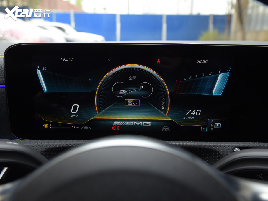 2022YCLAAMG AMG CLA 45 S 4MATIC+