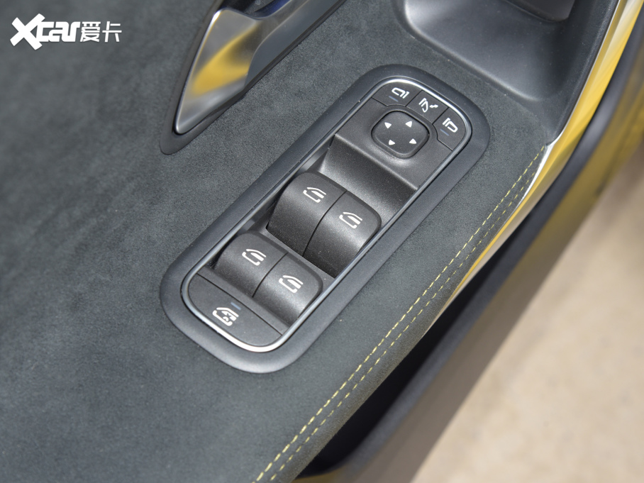 2022YCLAAMG AMG CLA 45 S 4MATIC+