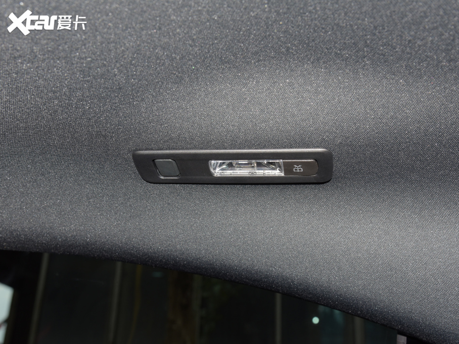 2022YCLAAMG AMG CLA 45 S 4MATIC+