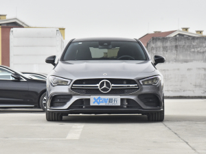 2022AMG CLA 35 4MATIC ǰ