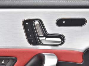 2022AMG CLA 35 4MATIC {{