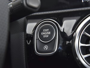 2022A(y)MG CLA 35 4MATIC п؅^(q)