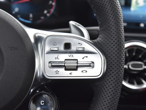 2022AMG CLA 35 4MATIC п؅^