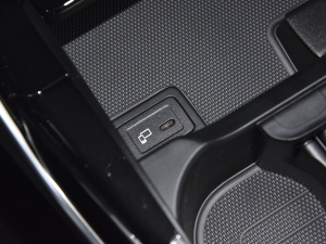 2022AMG CLA 35 4MATIC п؅^