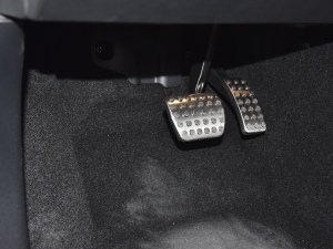 2022AMG CLA 35 4MATIC п؅^