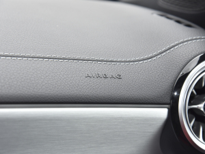 2022A(y)MG CLA 35 4MATIC п؅^(q)