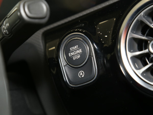 2022A(y)MG CLA 45 4MATIC+ п؅^(q)