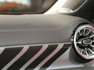 2022AMG CLA 45 4MATIC+ п؅^