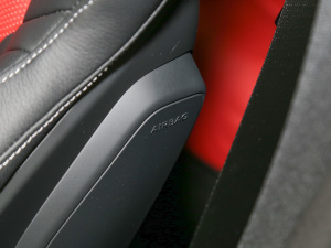 2022AMG CLA 45 4MATIC+ п؅^