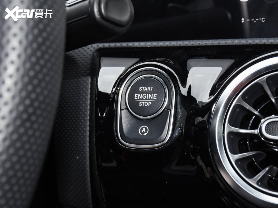 2023YCLAAMG AMG CLA 35 4MATIC