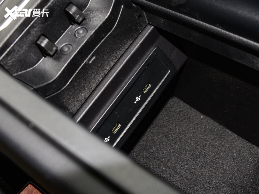 2023YCLAAMG AMG CLA 45 S 4MATIC+