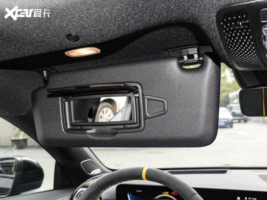 2023YCLAAMG AMG CLA 45 S 4MATIC+