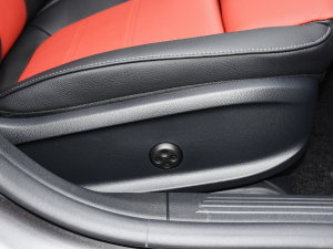 2023AMG CLA 35 4MATIC g