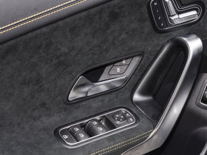 2023A(y)MG CLA 45 S 4MATIC+ п؅^(q)