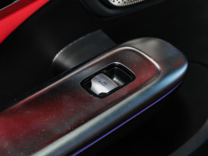 2024Ŀ AMG C 43 4MATIC п؅^