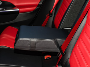 2024Ŀ AMG C 43 4MATIC п؅^