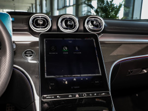 2024Ŀ AMG C 43 4MATIC п؅^(q)