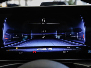 2024Ŀ AMG C 43 4MATIC п؅^(q)