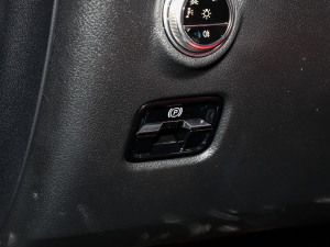 2024Ŀ AMG C 43 4MATIC п؅^