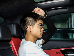 2024Ŀ AMG C 43 4MATIC g