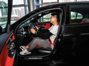 2024Ŀ AMG C 43 4MATIC g