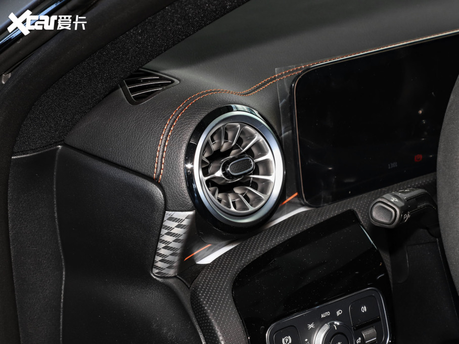 2024YCLAAMG AMG CLA 45 S 4MATIC+ ȼ殔؄e