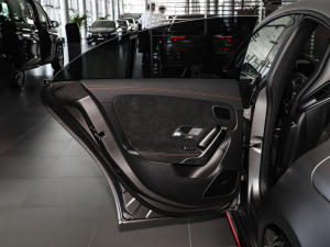 2024AMG CLA 45 S 4MATIC+ ȼ殔؄e п؅^