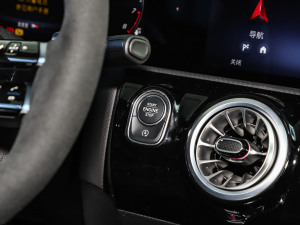 2024AMG CLA 45 S 4MATIC+ ȼ殔؄e п؅^