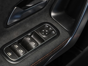 2024AMG CLA 45 S 4MATIC+ ȼ殔؄e п؅^