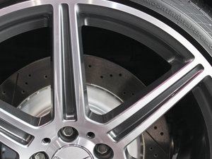 2011A(y)MG SLS (x)(ji)^