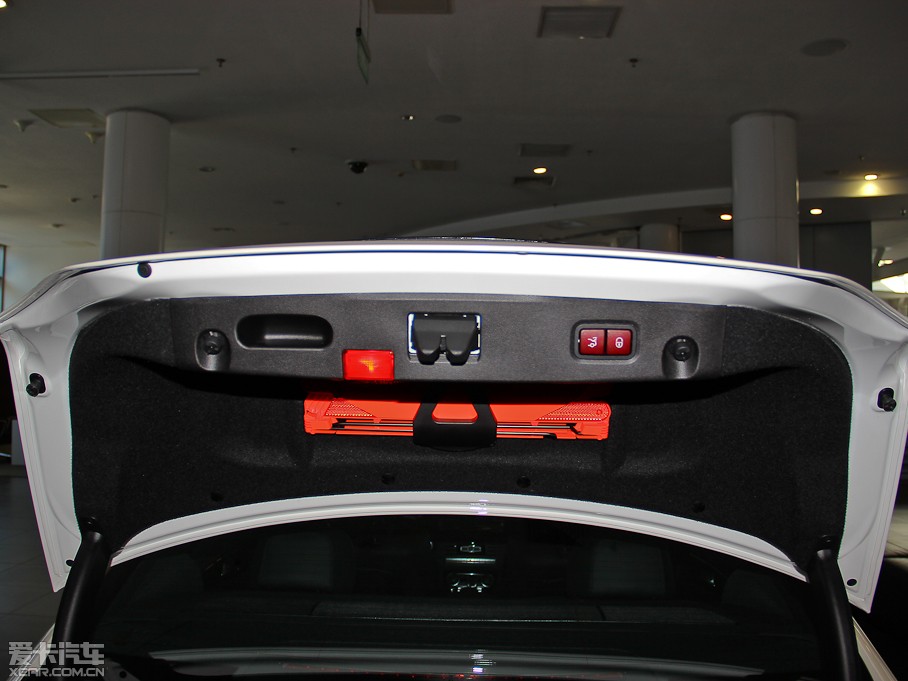 2012��A(y��)MG CLS AMG CLS 63