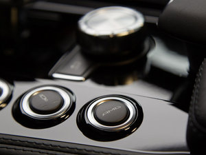 2012��A(y��)MG CLS 63 �п؅^(q��)