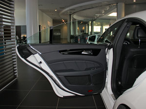 2012��A(y��)MG CLS 63 ���g����