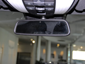 2012��AMG CLS 63 ���g����