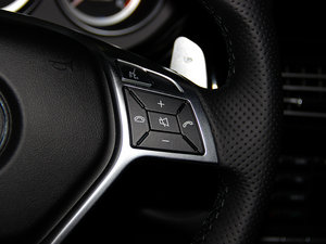 2012��AMG CLS 63 �п؅^