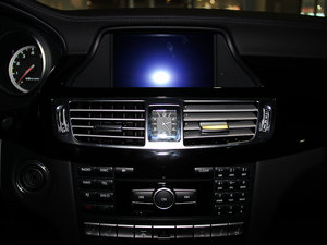 2012��AMG CLS 63 �п؅^