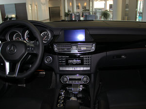 2012��AMG CLS 63 �п؅^