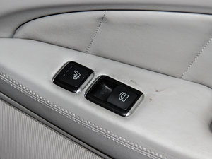 2012��A(y��)MG CLS 63 ���g����