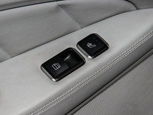 2012��AMG CLS 63 ���g����