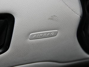 2012��A(y��)MG CLS 63 ���g����