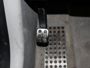 2012��A(y��)MG CLS 63 ���g����