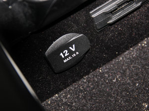 2012��A(y��)MG CLS 63 ���g����