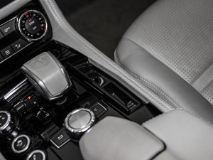 2012��AMG CLS 63 ���g����