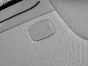 2012��A(y��)MG CLS 63 ���g����