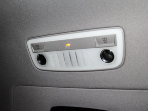 2012��A(y��)MG CLS 63 ���g����