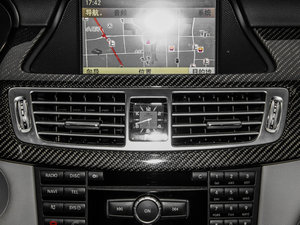 2012��AMG CLS 63 ���{���L��