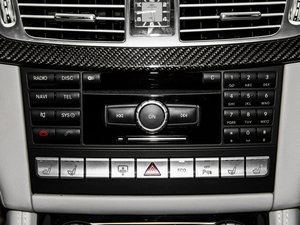 2012��AMG CLS 63 ����{��